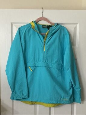 L.L. Bean Women’s Aqua Pullover Hoodie with Yellow Trim